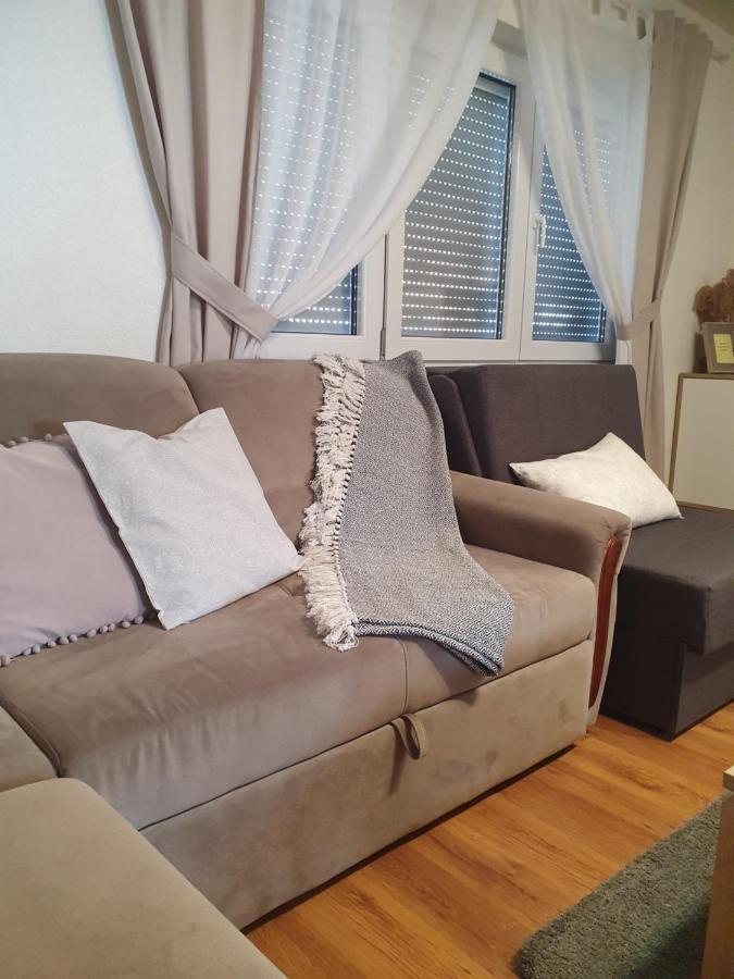 Apartman Sofia Otocac Luaran gambar