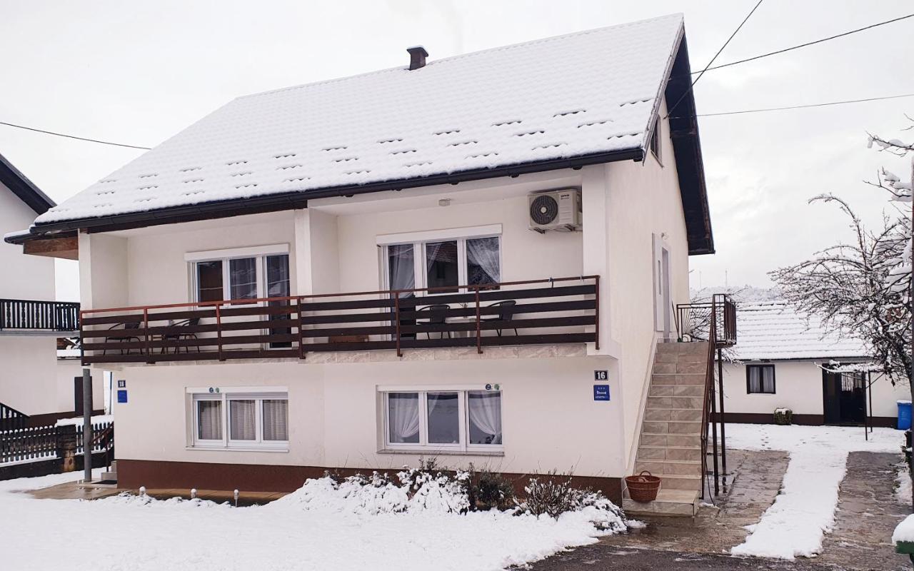 Apartman Sofia Otocac Luaran gambar