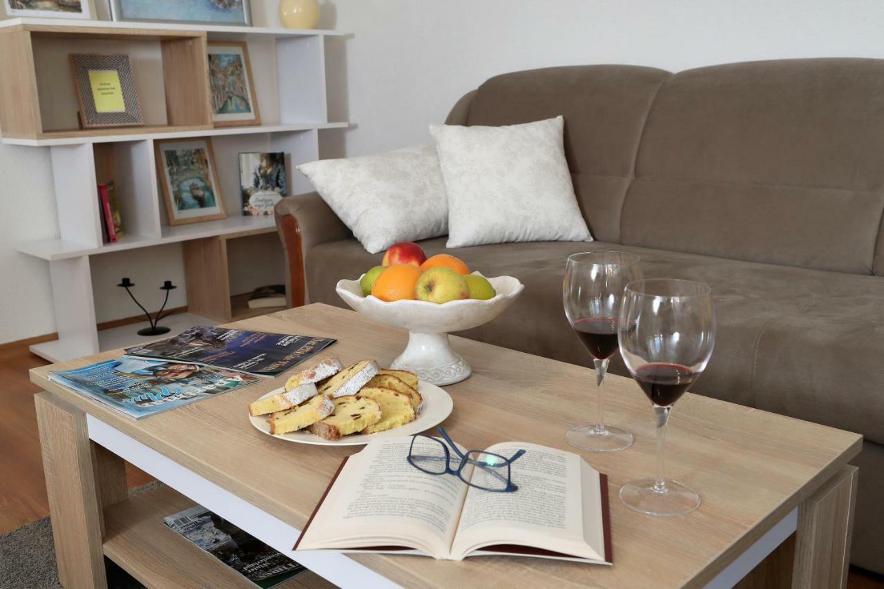Apartman Sofia Otocac Luaran gambar